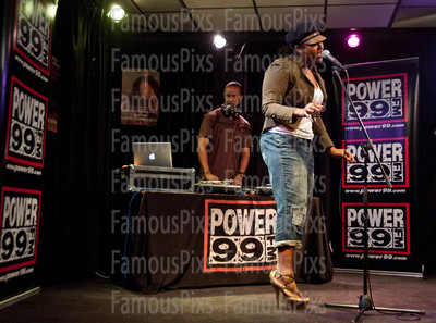 Jazmine Sullivan
