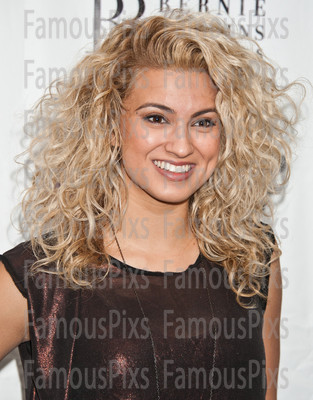 Tori Kelly
