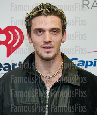 Lauv