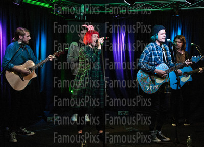 Grouplove