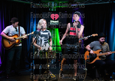 Neon Trees
