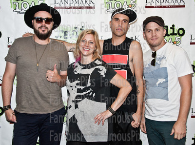 Neon Trees
