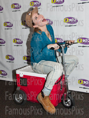 Skylar Grey
