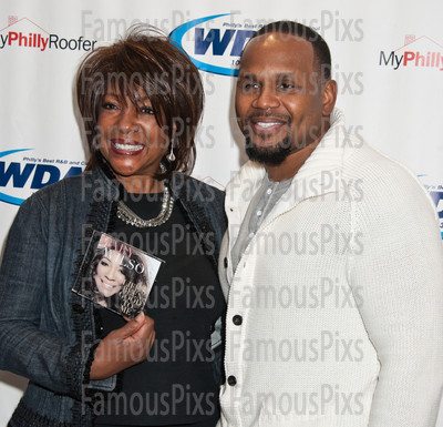Mary Wilson, Avant
