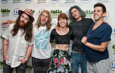 Grouplove