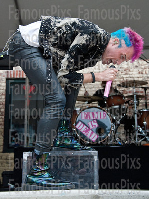 Neon Trees