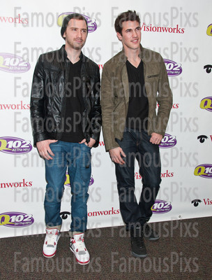 Timeflies