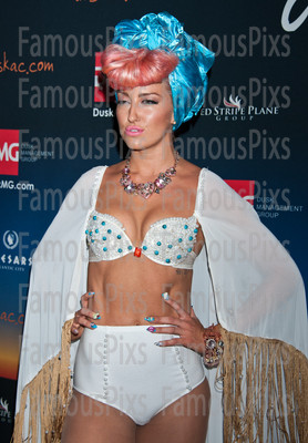 Neon Hitch