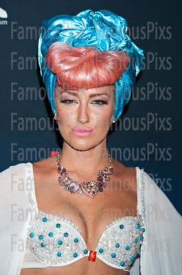 Neon Hitch