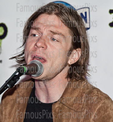 Cage The Elephant