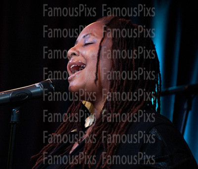 Lalah Hathaway