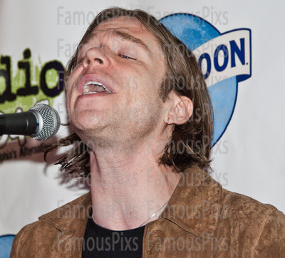 Cage The Elephant