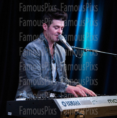 Robin Thicke