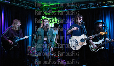 Grouplove