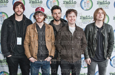 Nothing But Thieves