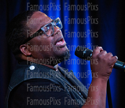 Dave Hollister