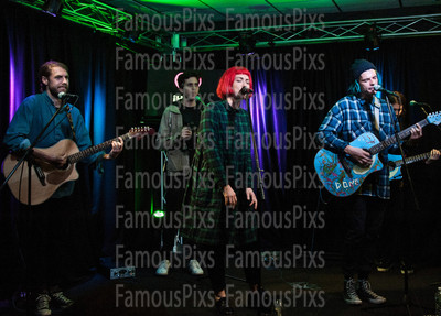 Grouplove