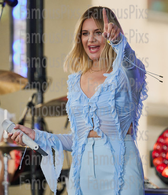 Kelsea Ballerini