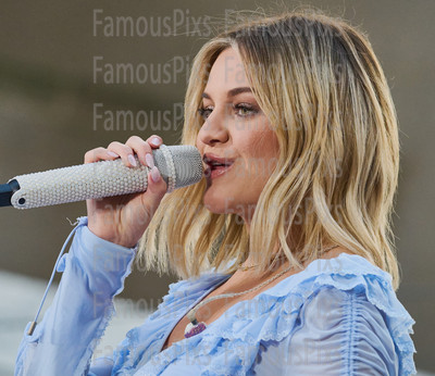 Kelsea Ballerini