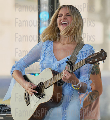 Kelsea Ballerini