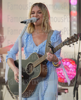 Kelsea Ballerini
