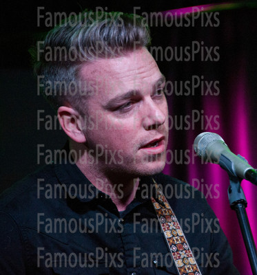 Greg Holden