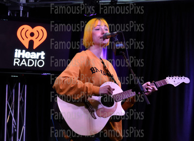 Tessa Violet