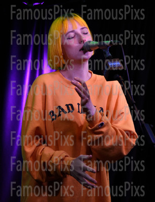 Tessa Violet