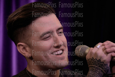 Logan Henderson