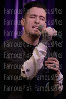 Logan Henderson