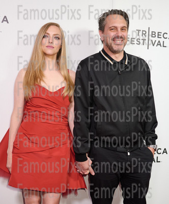 Amanda Seyfried, Thomas Sadoski