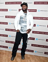 APRIL 23, 2016: 50 Cent EFFEN Vodka Bottle Signing