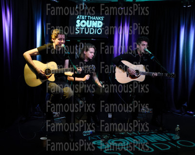 Circa Waves