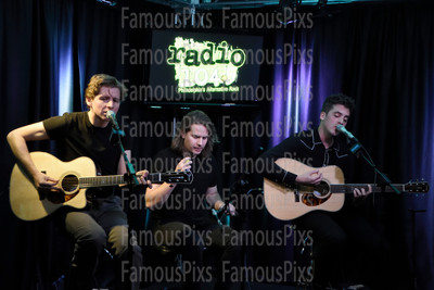 Circa Waves