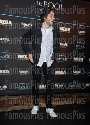 Adrian Grenier