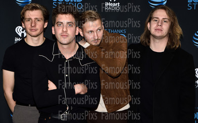 Circa Waves