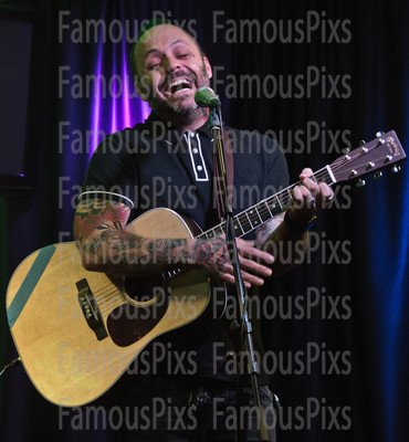 Justin Furstenfeld