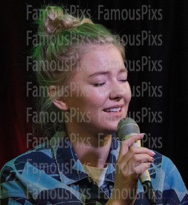 Astrid S