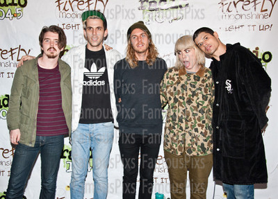 Grouplove