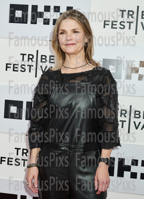 Kathryn Erbe