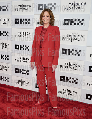 Sigourney Weaver