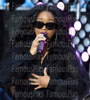 H.E.R.