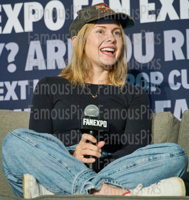 Rose McIver