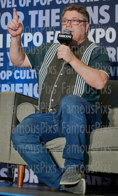 Sean Astin