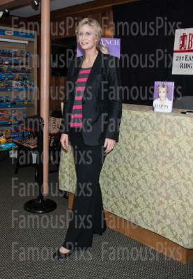 Jane Lynch