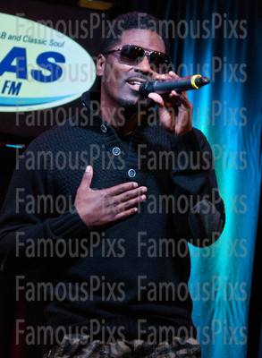 Glenn Lewis