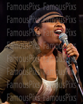 Jazmine Sullivan