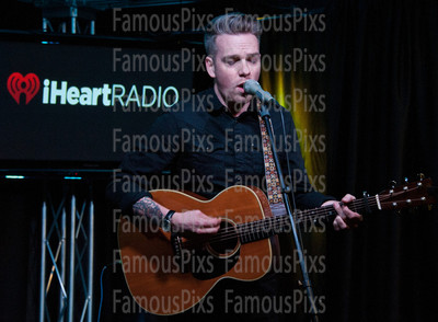 Greg Holden