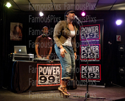 Jazmine Sullivan