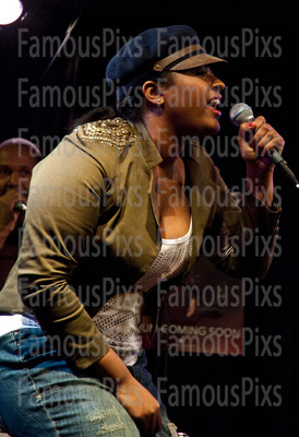Jazmine Sullivan